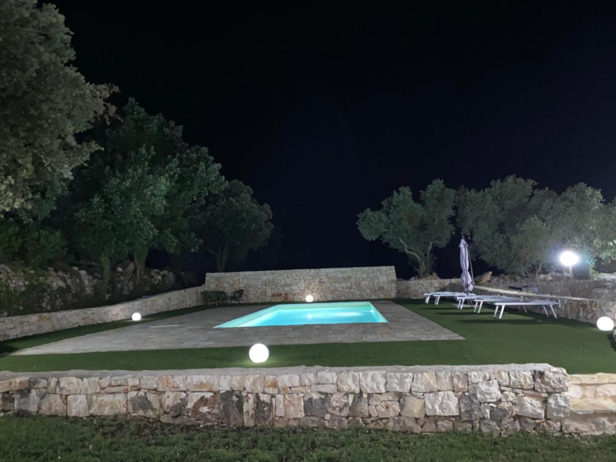 Villa Patrizia-Luxury Villa Mottola Eksteriør billede